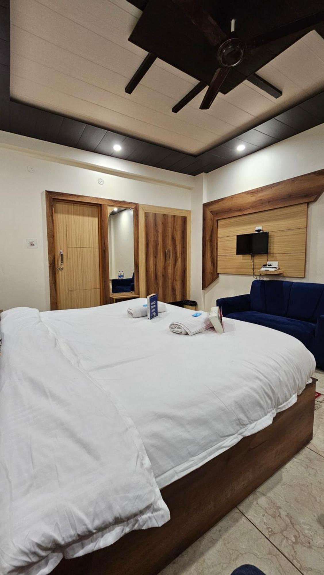 Green View Hotel And Restaurant McLeod Ganj Exteriör bild